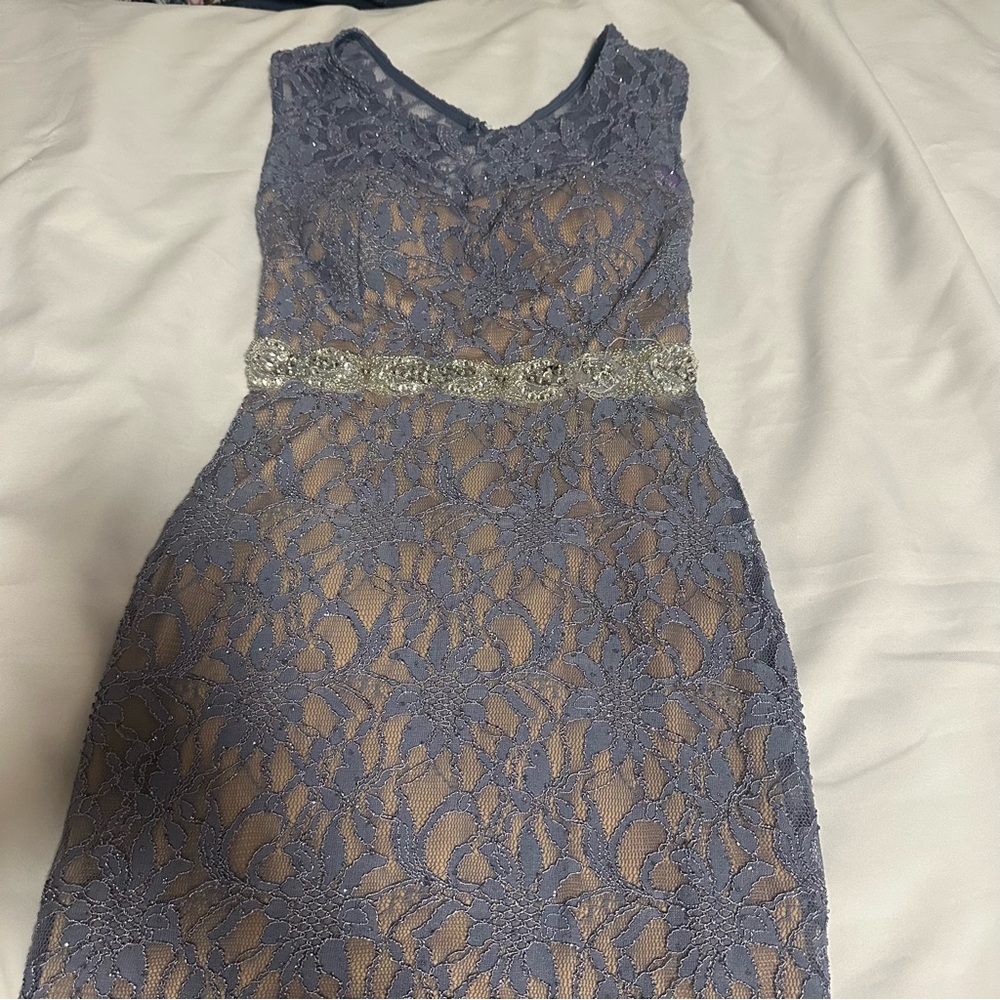 Betsy & Adam Lavender Lace Midi Dress with Metallic Belt size 4